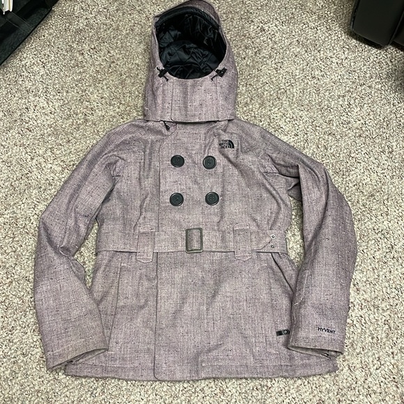 The northface longer body belted hooded ski jacket in excellent condition - Picture 1 of 15
